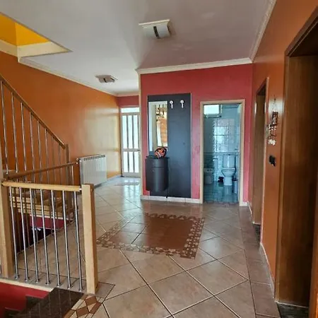 Vila Golem Holiday home Golem (Tirana)